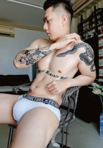 Seanz-white ฌอน ขจรศักดิ์ white