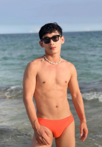 Alex-beach Alex Narak