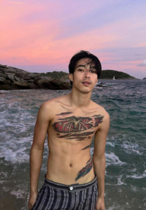 Pom-beach ปอม ปาร์คเกอร์