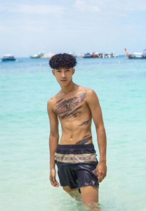 Pom-water ปอม ปาร์คเกอร์