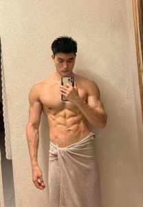 AidenJin-muscle Aiden Jin