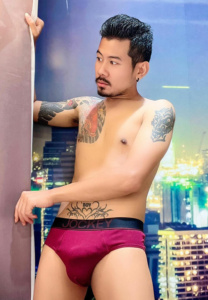 boy-red บอย ทิชานนท์