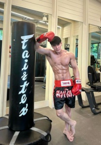 theo-boxing ชิระ ธีโอ