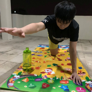 vill-lay วิว กุลวุฒิ