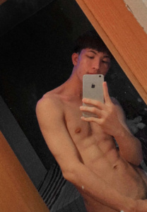 ryu-selfie Ryu Wittawas