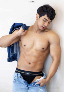 nut-man Nut Watchara