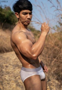 nut-white Nut Watchara