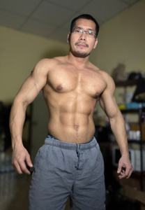 Patcharapong-glasses Patcharapong Pongpochai