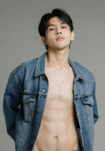 ตูน วันเฉลิม